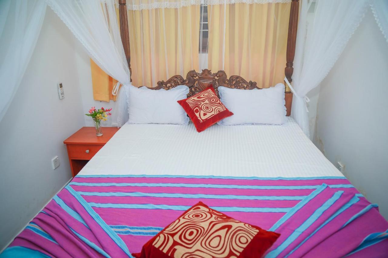 Hasaranga Holiday House Hikkaduwa Zewnętrze zdjęcie