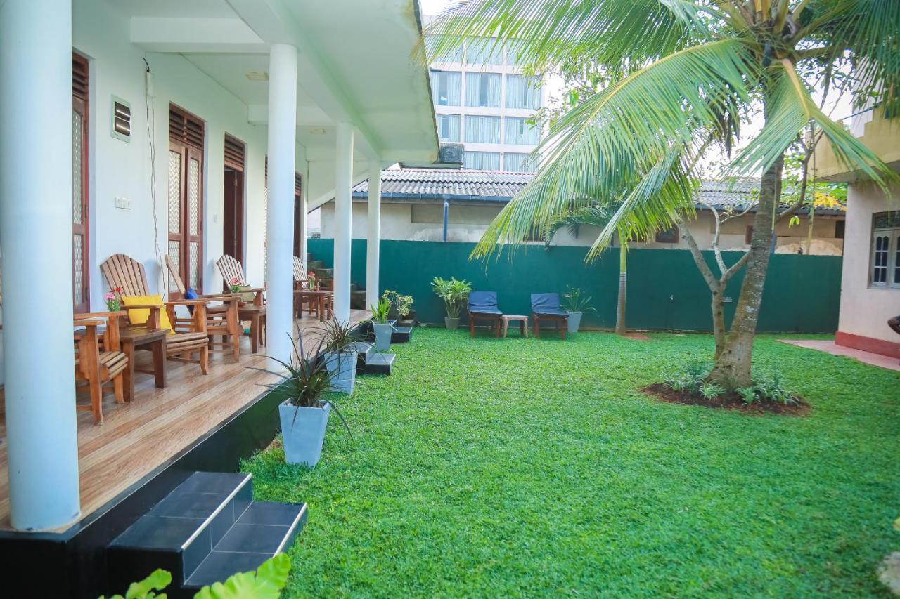 Hasaranga Holiday House Hikkaduwa Zewnętrze zdjęcie