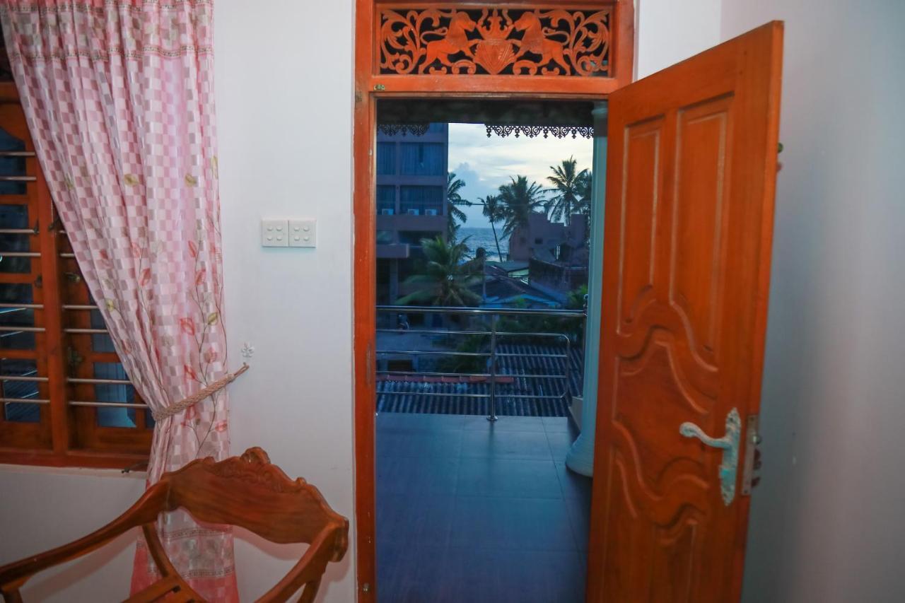 Hasaranga Holiday House Hikkaduwa Zewnętrze zdjęcie