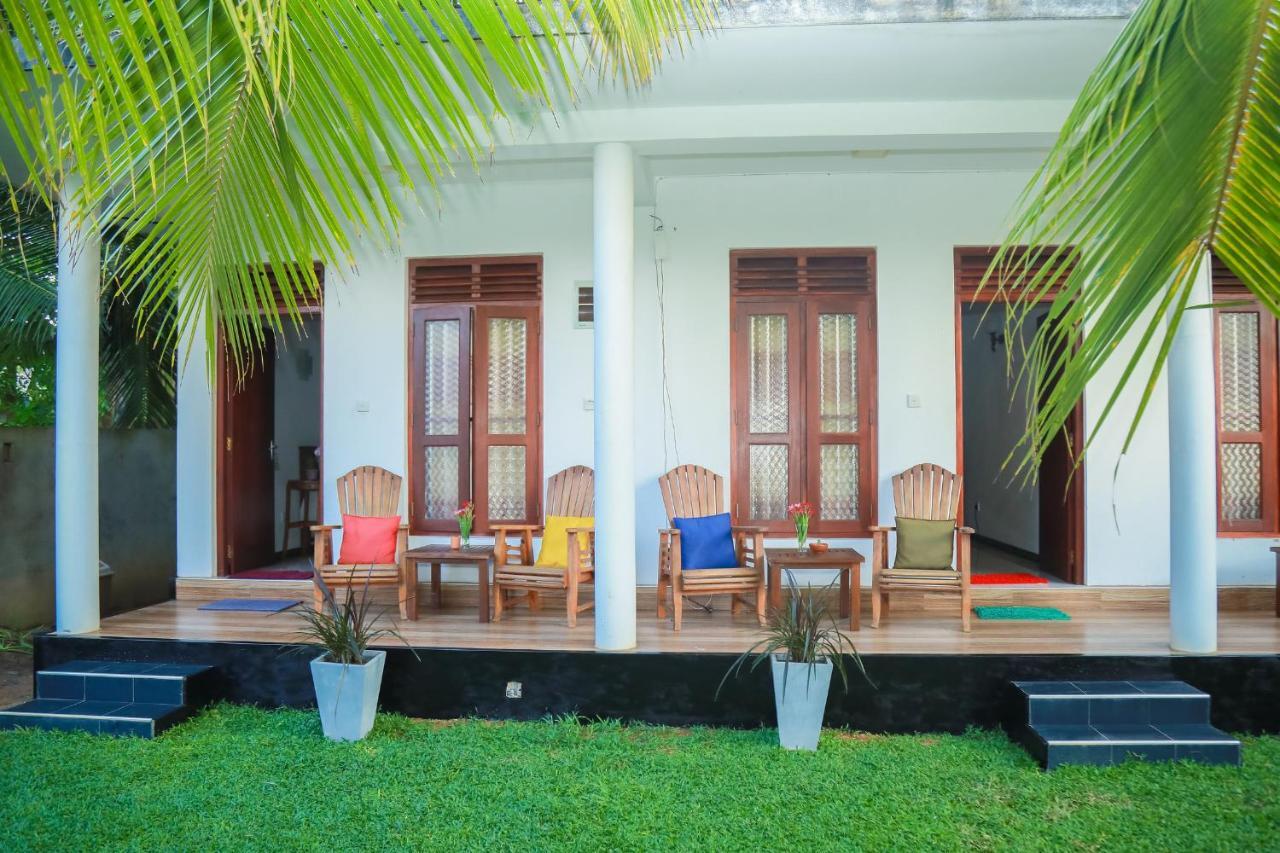 Hasaranga Holiday House Hikkaduwa Zewnętrze zdjęcie